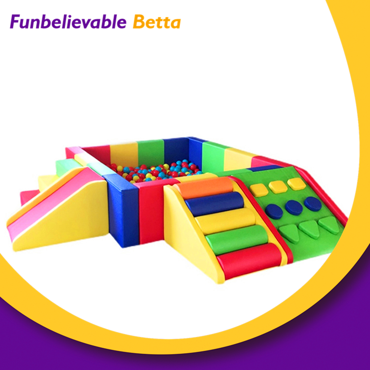 Bettaplay party rent small baby ball pit soft play zone with safety plastic fence